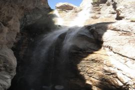 Une des grandes cascades du canyon de Larri - Pyrenees - Espagne